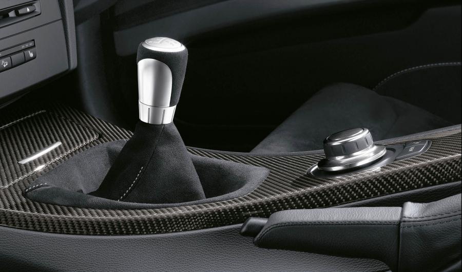  BMW 1-Series Coupe 2011 года  (фото 2 из 77)